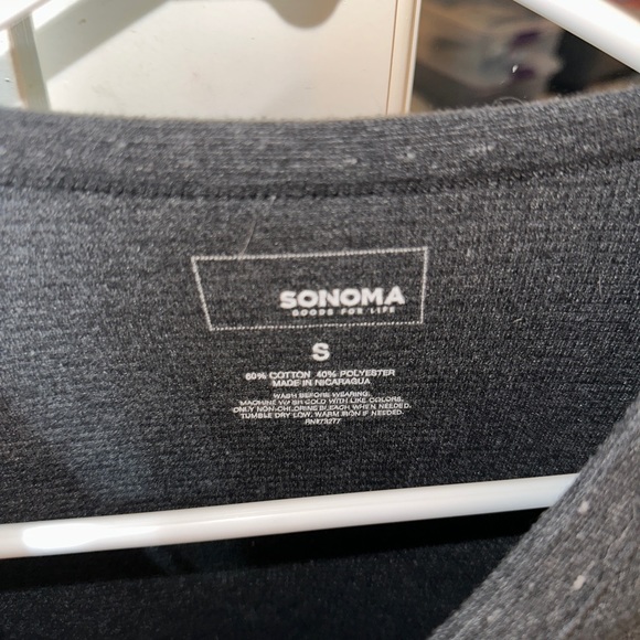 Sonoma long sleeve light sweater in size small. Like-new condition - Picture 3 of 3